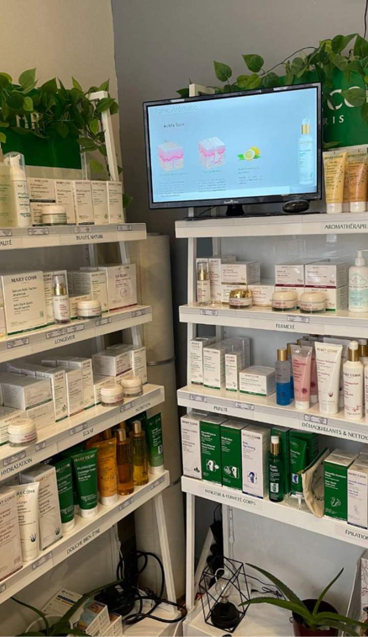 Catalogue de maquillage à Clermont Ferrand